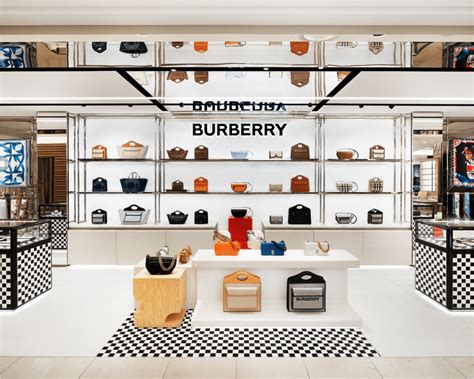 burberry takashimaya osaka